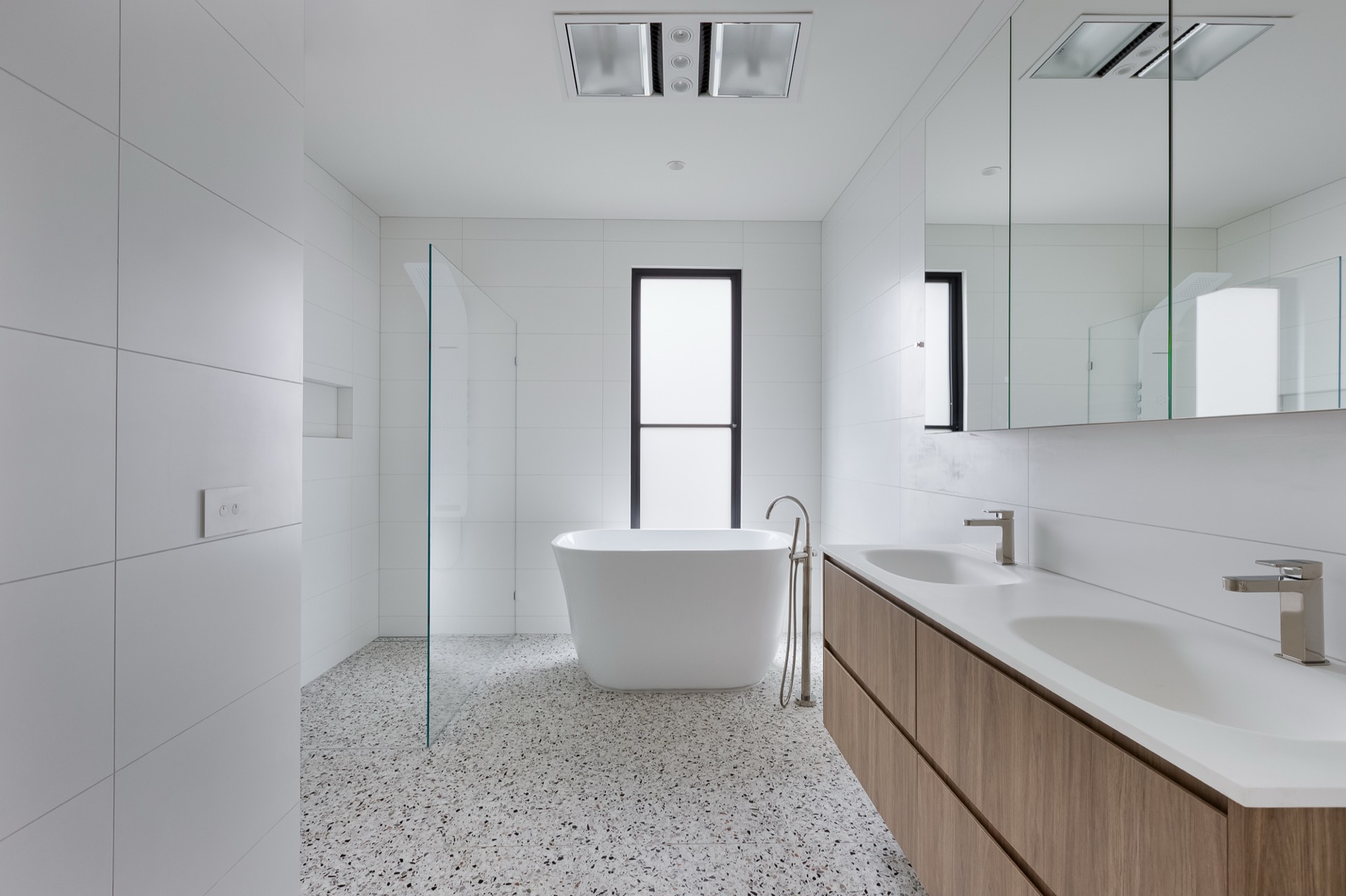 Cheltenham - Image 23