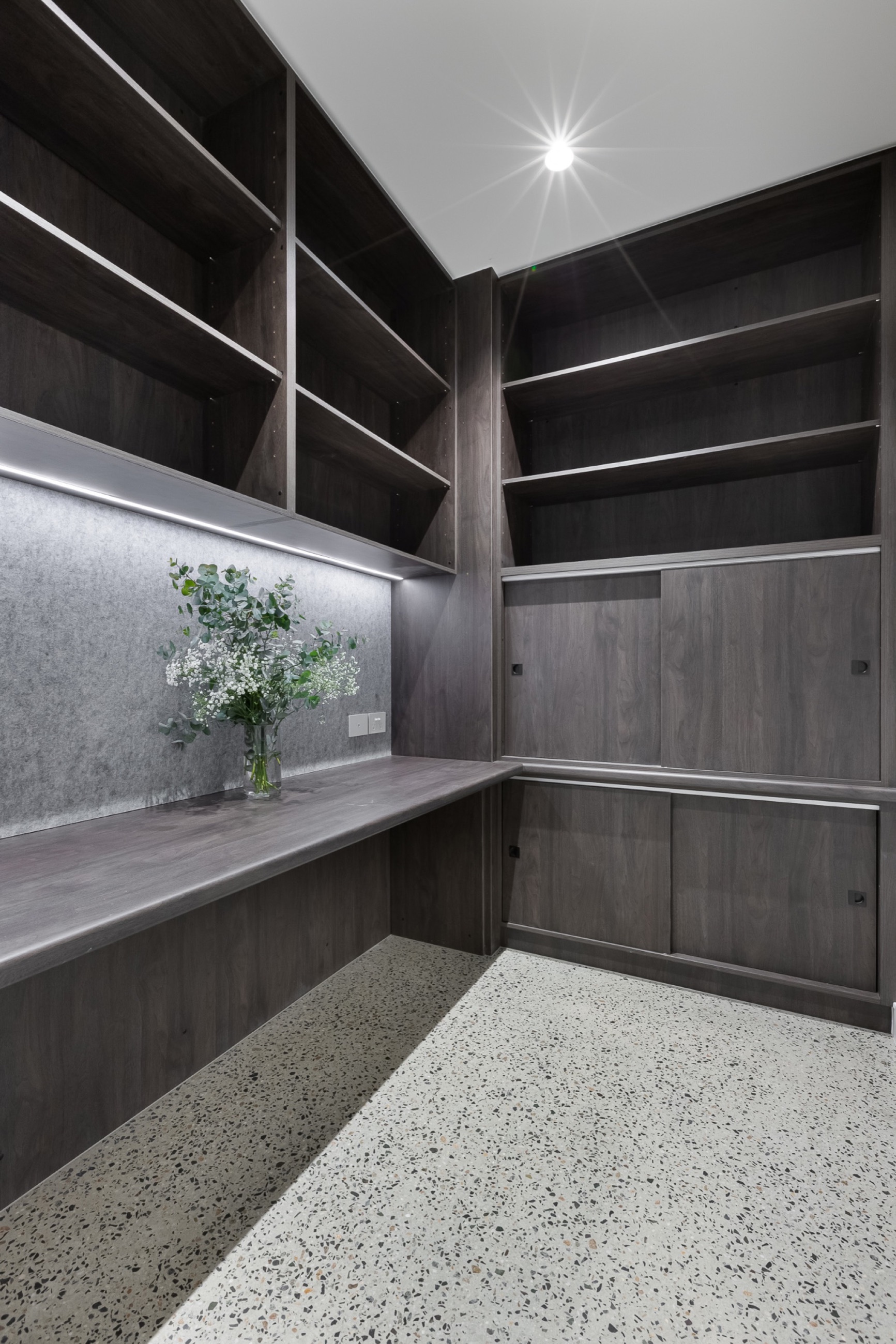 Cheltenham - Image 26